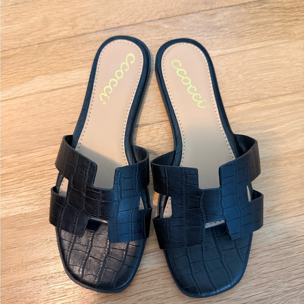 CCOCCI Black Slide Sandals with H Cut-Out Design